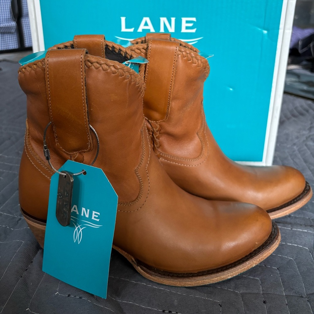 Womens Booties